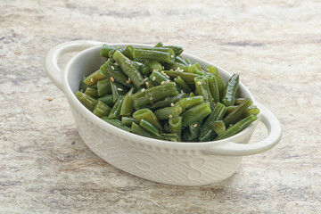 Boiled green bean with sesame seeds