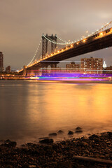 Manhattan bridge and NYC skyline, New York City, USA