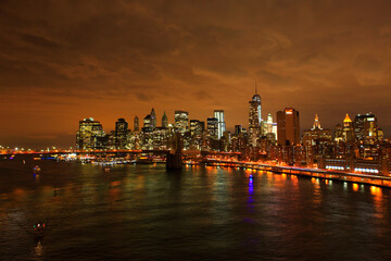 Fototapeta premium Brooklyn bridge and NYC skyline, New York City, USA
