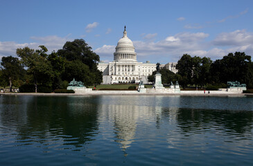 Fototapeta na wymiar United States Capitol reflected in the pool, Washington D.C., USA