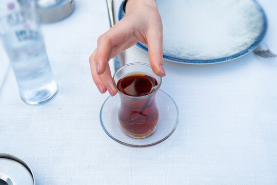 Milk Tea Raki 「Raki」の画像 - 5,592 件の Stock 写真、ベクターおよびビデオ | Adobe Stock