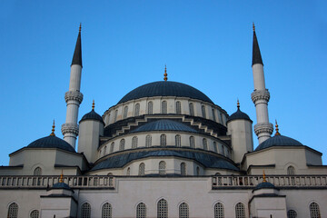 Fototapeta na wymiar Kocatepe mosque, the largest mosque in Ankara, Turkey