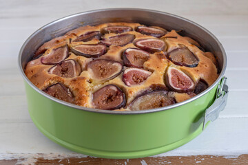 Fig and Honey pie into cake form.