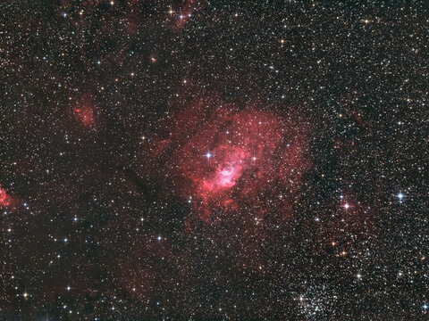 Der Blasennebel, M52 und die Nova in Kassiopeia