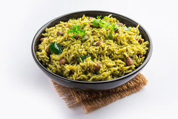 Palak khichdi is a one pot nutritious meal of mung lentils and rice with spinach, Indian food