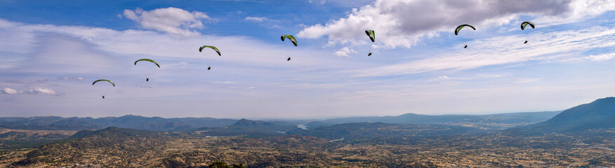 panoramica vuelo en parapente en Cebreros