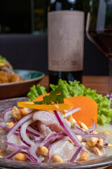 Cebiche y vino tinto