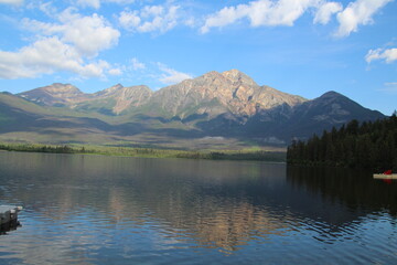 Fototapeta premium lake in the mountains