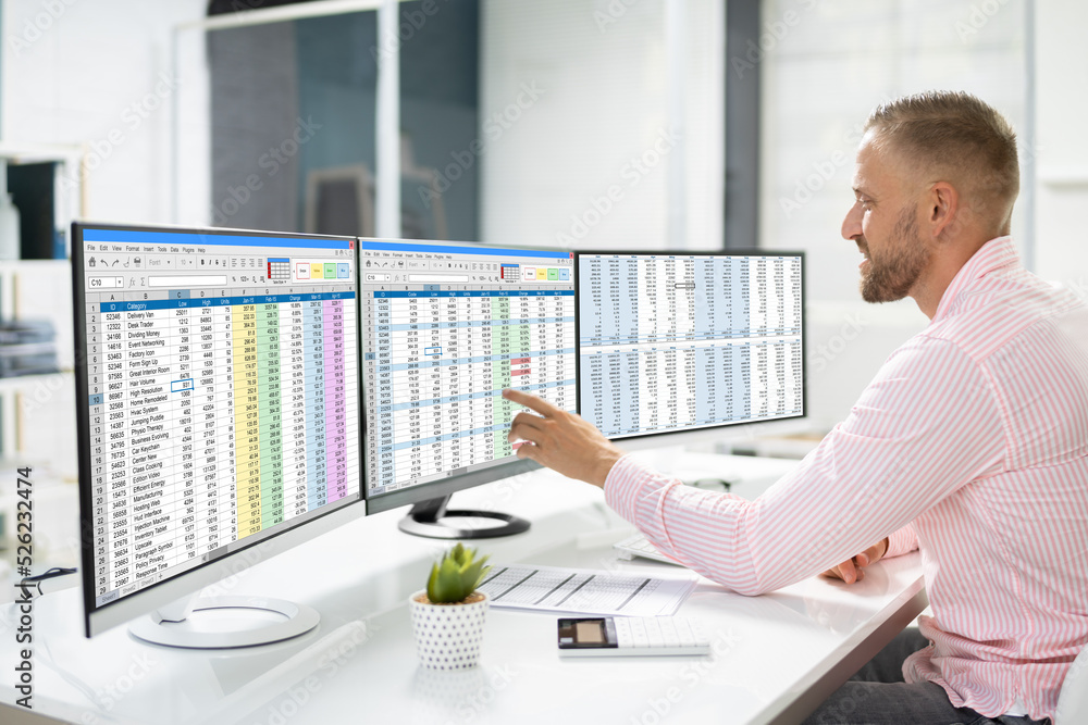 Aufkleber medical spreadsheet coding on laptop