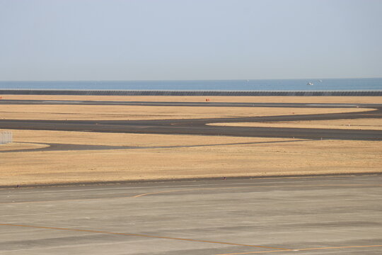 山口県宇部市、山口宇部空港