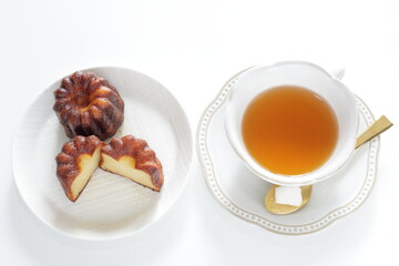 French confectionery, Canelé and English tea