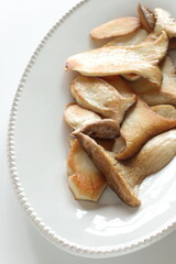 Pan fried Japanese Oyster Mushroom for healthy food image