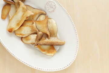 Pan fried Japanese Oyster Mushroom for healthy food image