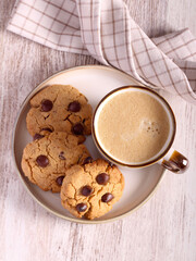 Chocolate chip peanut butter cookies