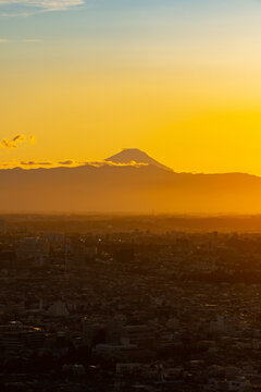 夕方の富士山 © maru54