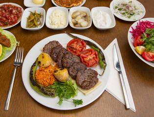 Meatbal stock photo
Beef, Bread, Burger, Cereal Plant, Cooking