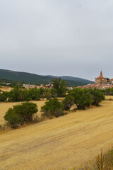 Fototapeta premium Orihuela del Tremedal vista panorámica y detales de arquitectura