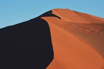 Düne im Namib-Naukluft-Park in Namibia (Sossusvlei).