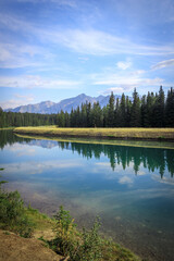 Obraz premium Johnson Lake in Alberta, Canada