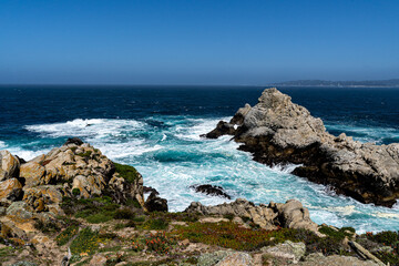 Fototapeta na wymiar rocks and sea California 