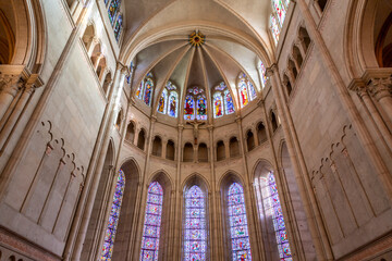 Fototapeta na wymiar Notre Dame de Fourviere Basilica on Fourviere Hill in Lyon, France