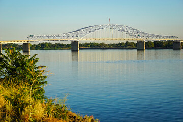 Fototapeta premium Bridge over Columbia River in Tri-Cities Washington