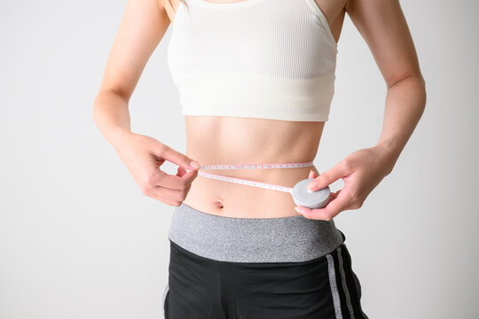 Image of measuring the waist in a diet