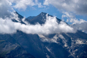 Fototapeta na wymiar Sumer in the Austrian Alps