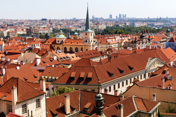 Obraz premium View of the rooftops of Prague Castle on a sunny day