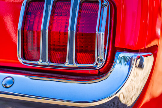 1965 Ford Mustang 2+2 Fastback