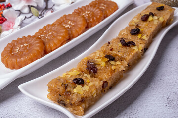 Korean food delicious snack Yakgwa and rice cake Yaksik