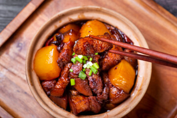 Chinese food，Delicious braised pork with potatoes