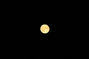 Enigmática Luna Llena Enigmatic Full Moon  