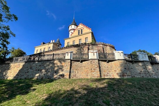 view from below on the walls of Radun castle