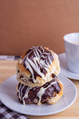 Brioche bread with chocolate