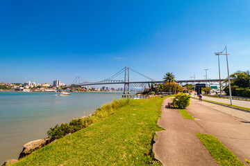 rodovia e a ponte de Florianópolis 