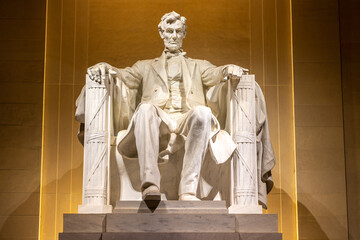 Abraham Lincoln statue in Washington