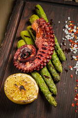 grilled octopus with asparagus and lemon