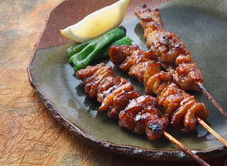 焼き鳥　タレ焼き