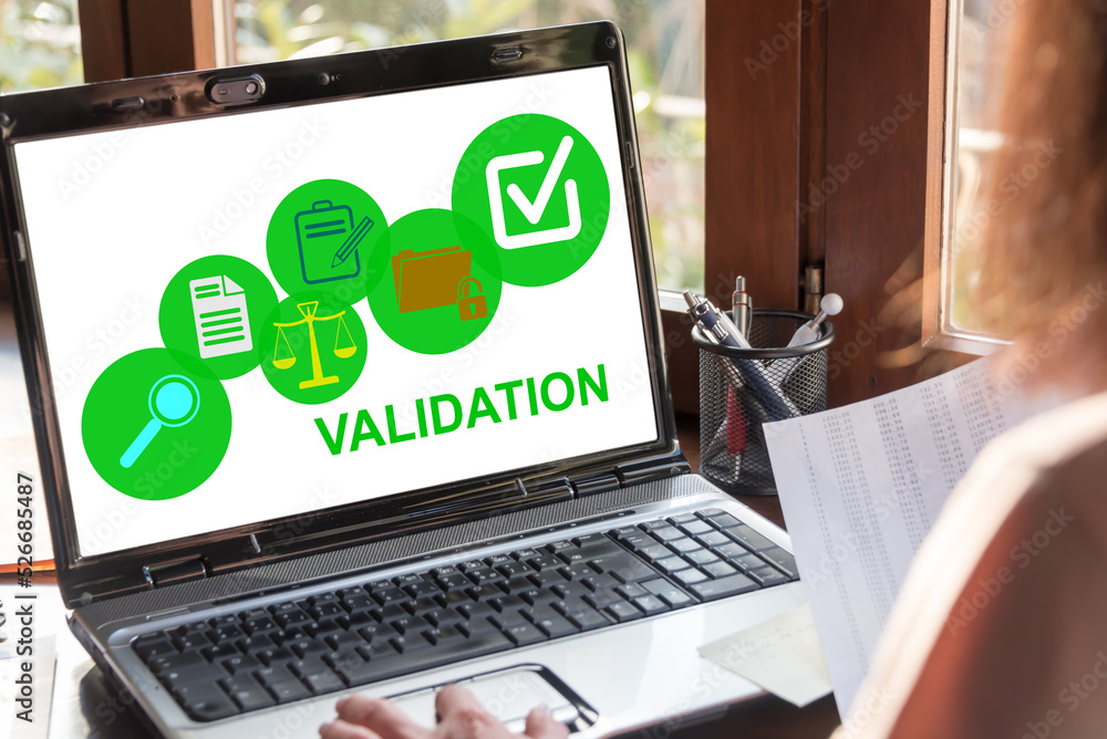 Canvas Prints validation concept on a laptop screen