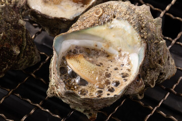 サザエのつぼ焼き