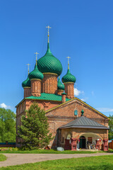 Fototapeta na wymiar Temple ensemble in Korovniki, Yaroslavl, Russia