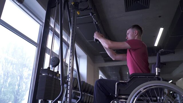 Man working out at the gym