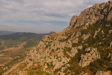 Demerdzhi mountain range. View of the rocks from below