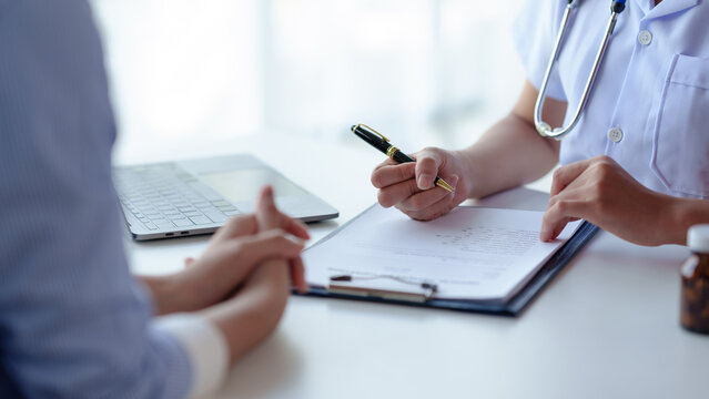 The doctor explained the patient's symptom and how to treat and care in detail to the patient. including drugs used to treat diseases drug side effect.