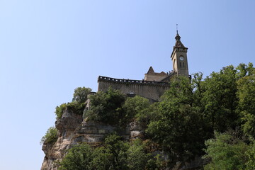 Fototapeta na wymiar Le chateau médiéval, vue de l'extérieur, ville de Rocamadour, département du Lot, France