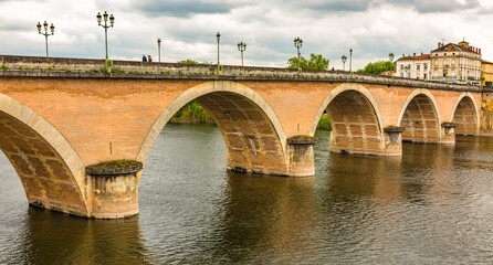 pont de briques - bergerac - Dordogne - France