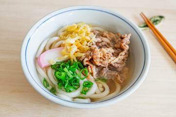 牛肉うどん
