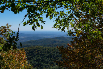 Fototapeta na wymiar Blue and Green Landscape of the Shenandoah Valley as seen from a mountaintop