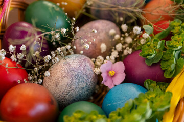 Fototapeta na wymiar Beautiful colorful Easter eggs. Happy Easter.